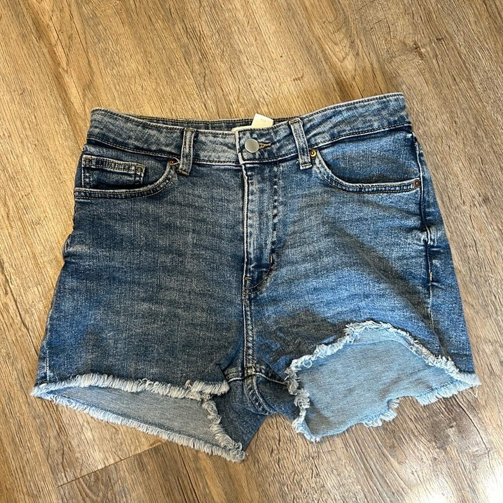H & M Denim Shorts sz 6